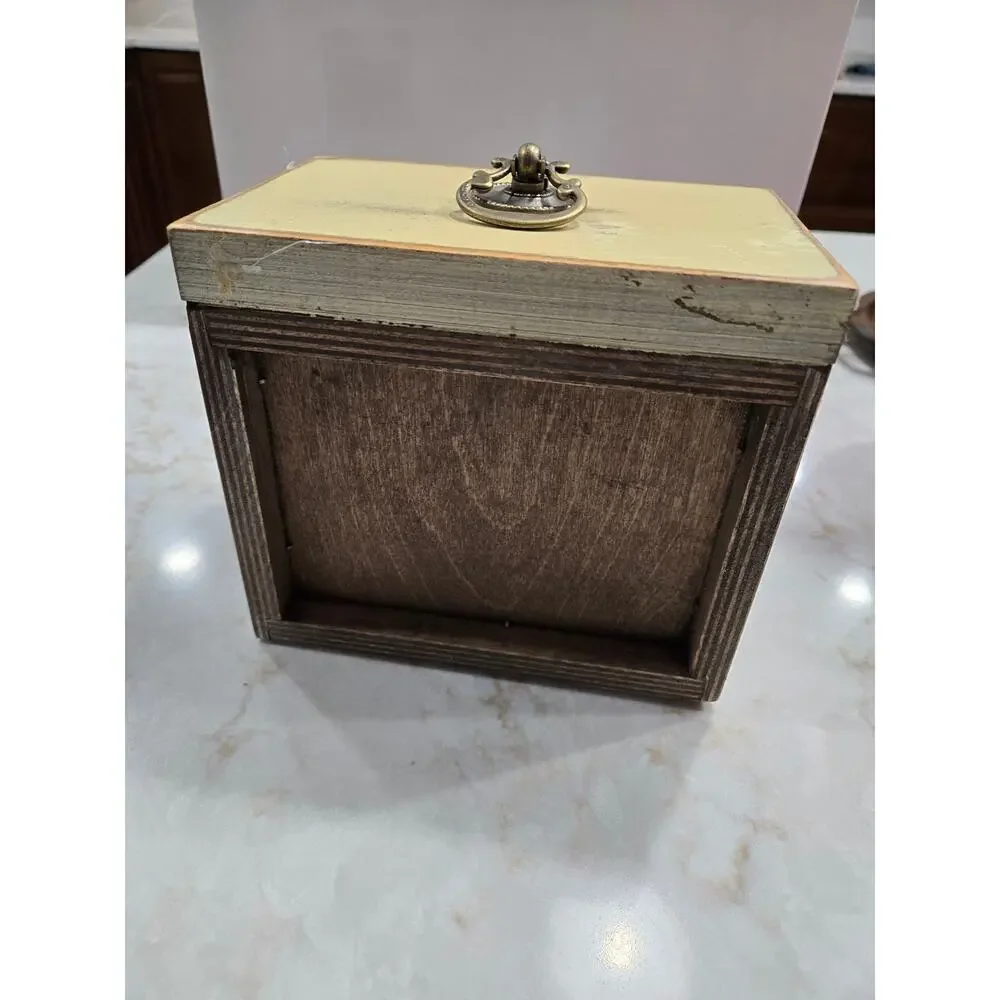 Creamer Colored Distressed Wooden Box with Metal Handle 6.75